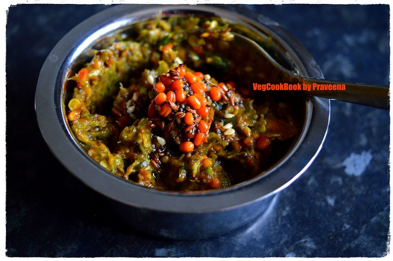 Green Chilli (Jalapeno) Chutney / Pachi Mirchi Pachadi VegCookBook by Praveena
